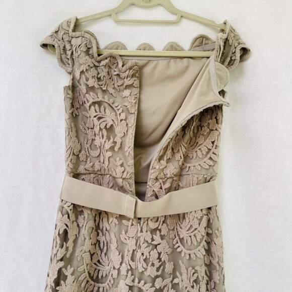 Tadashi Shoji Womens 6 Taupe Embroidered Lace Maxi Evening Dress Gown Party - Picture 9 of 16